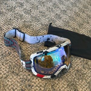 Spy + ski/snowboard goggles